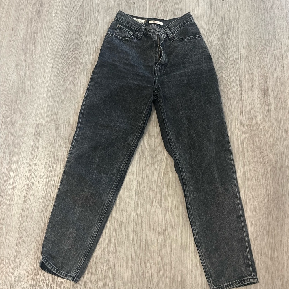 Levi's Black Straight-Leg Women’s Jeans